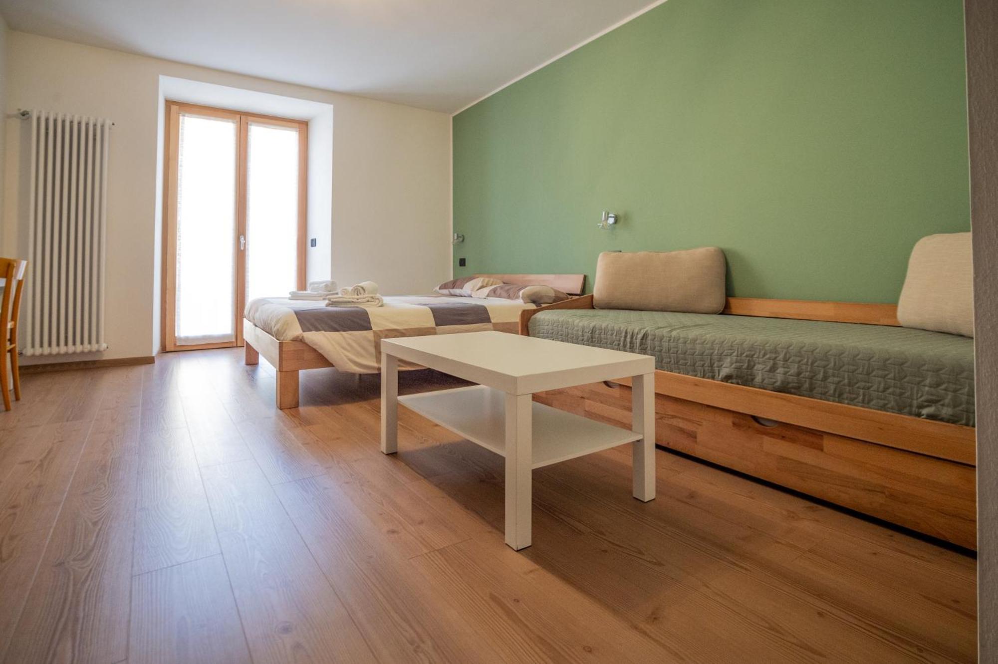 La Lesivera Bed And Breakfast ティオーネ・ディ・トレント エクステリア 写真