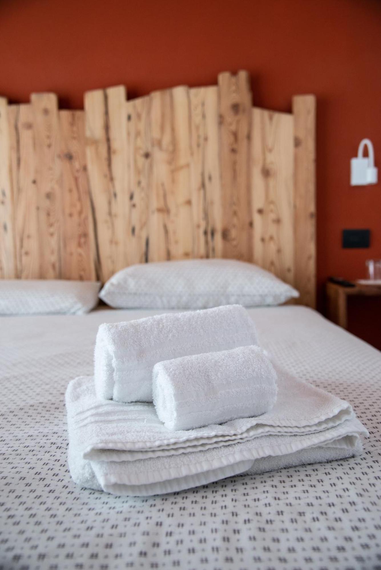 La Lesivera Bed And Breakfast ティオーネ・ディ・トレント エクステリア 写真